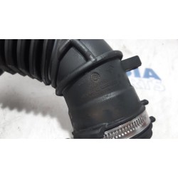 Renault - Clio - Air intake hose