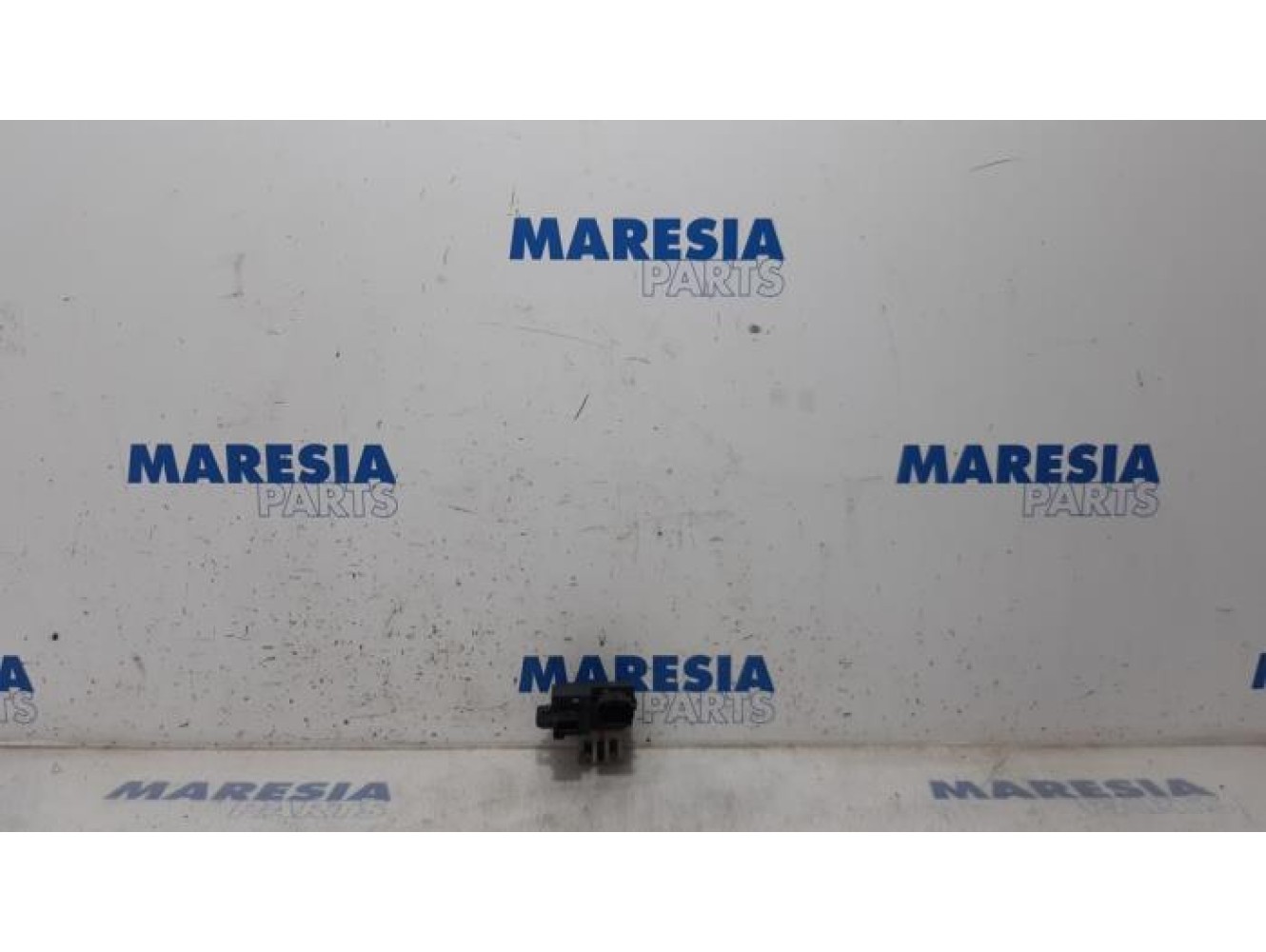 Renault - Clio - Cooling fan resistor