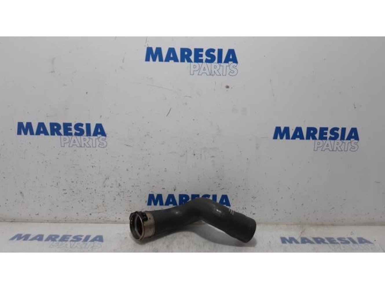 Renault - Clio - Intercooler hose
