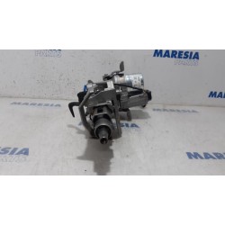 Renault - Clio - Steering column housing