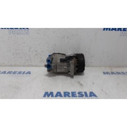 Renault - Clio - Air conditioning pump