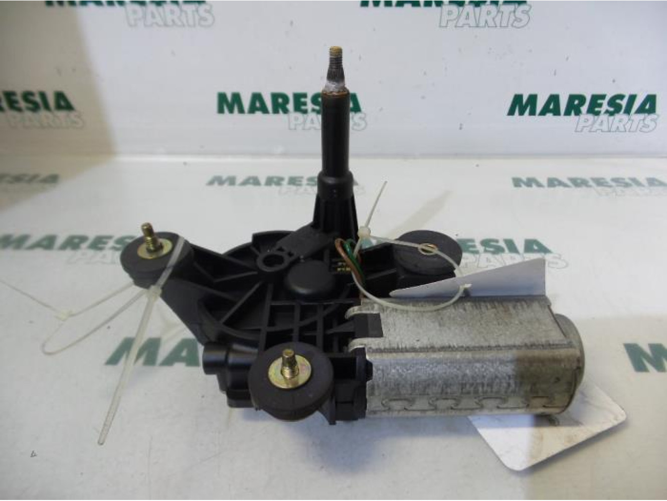 Fiat - Stilo - Rear wiper motor