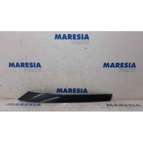 Renault - Espace - Front wing, left