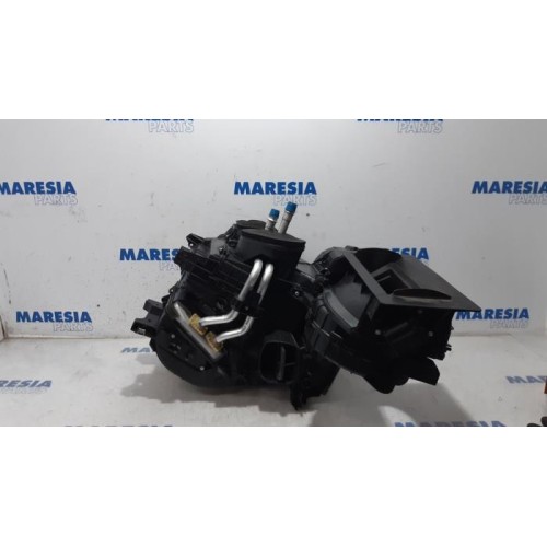 Renault - Master - Heater housing