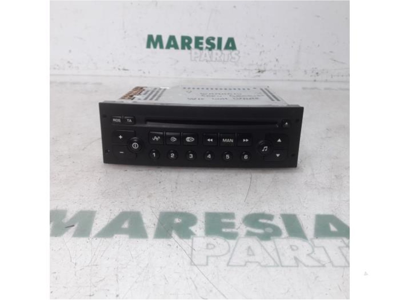 Peugeot - 206 - Radio CD Speler