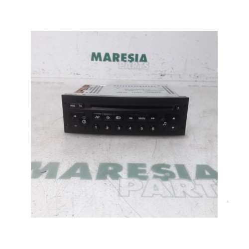 Peugeot - 206 - Radio CD player