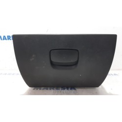 Renault - Master - Glovebox