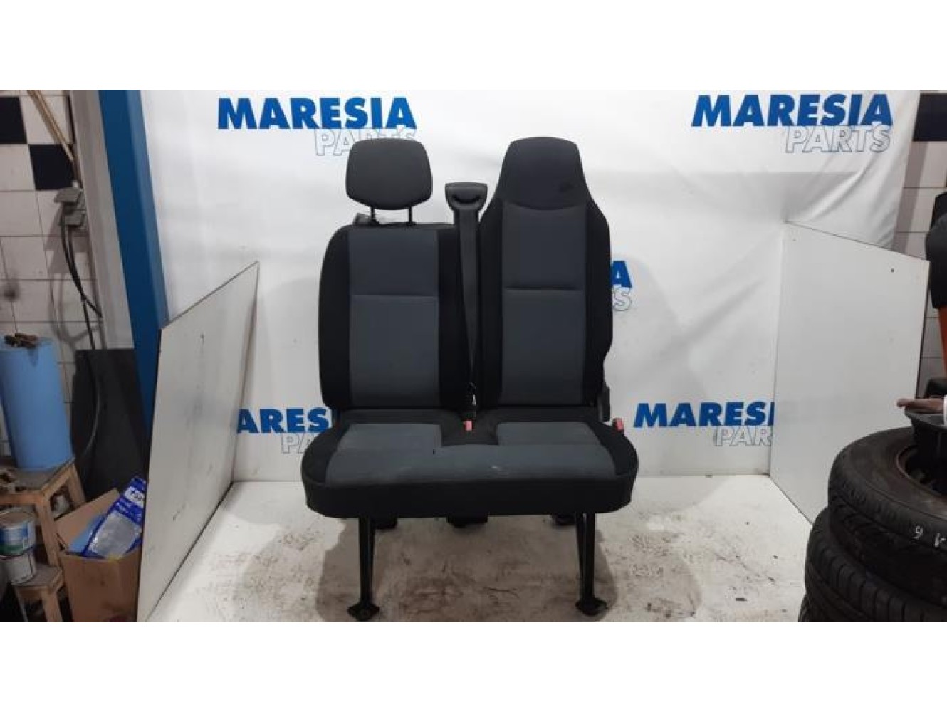 Renault - Master - Double front seat, right
