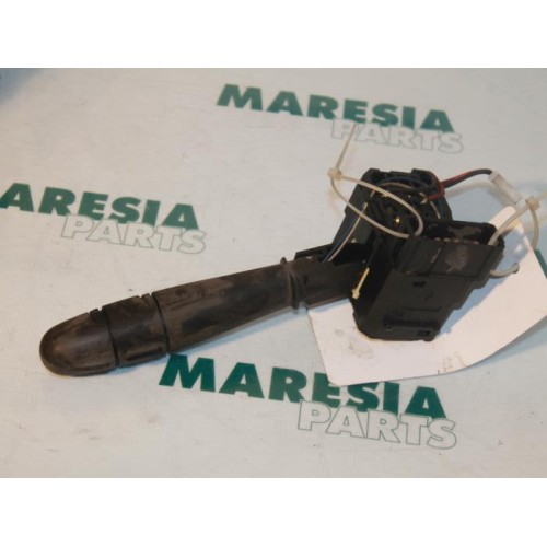 Renault - Megane - Indicator switch