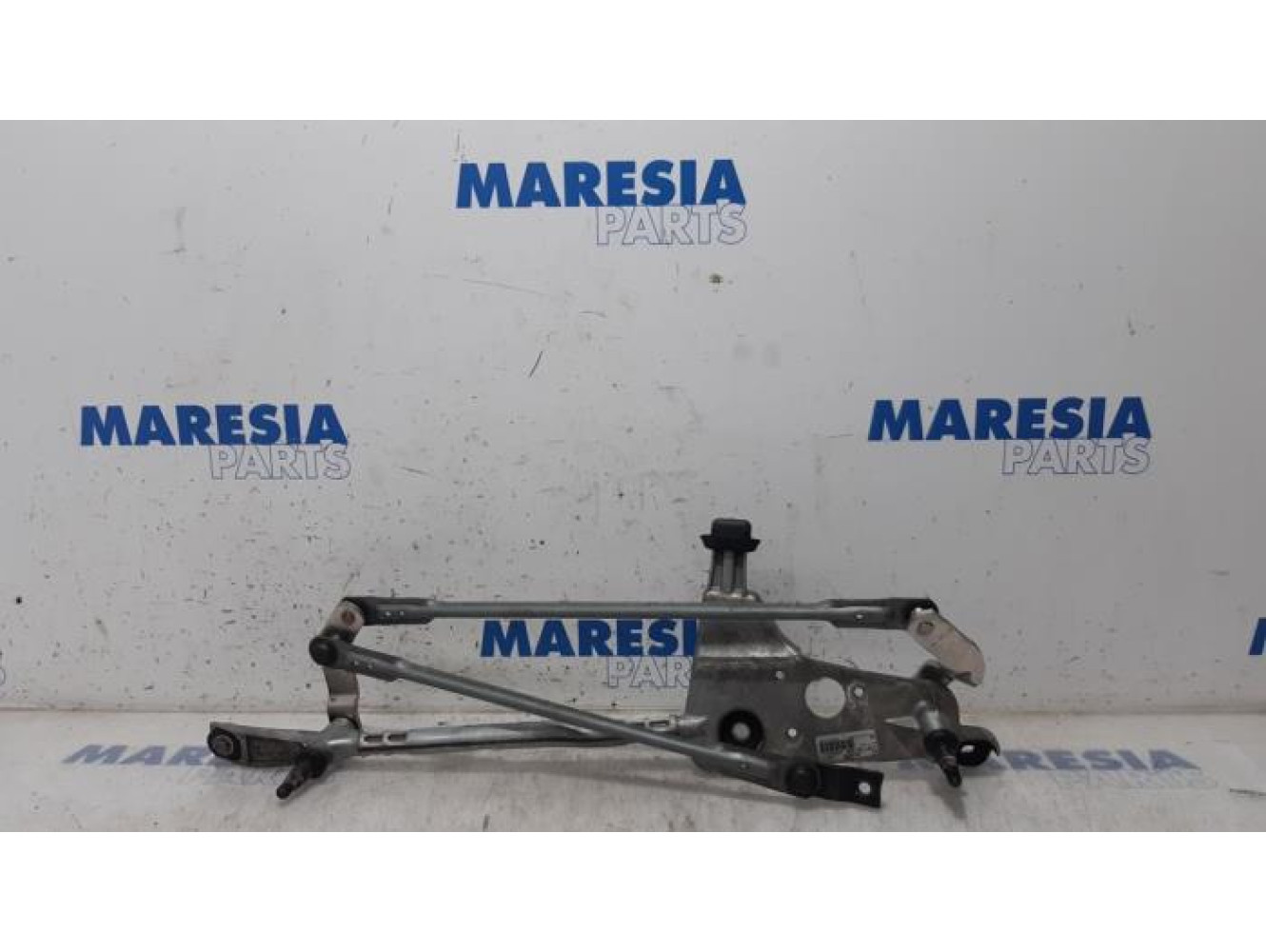 Peugeot - 308 - Wiper mechanism