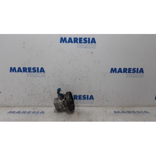 Peugeot - Bipper - Power steering pump