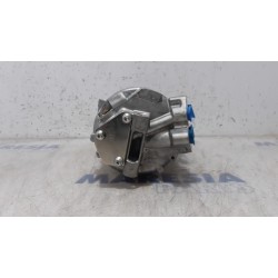 Fiat - Talento - Air conditioning pump
