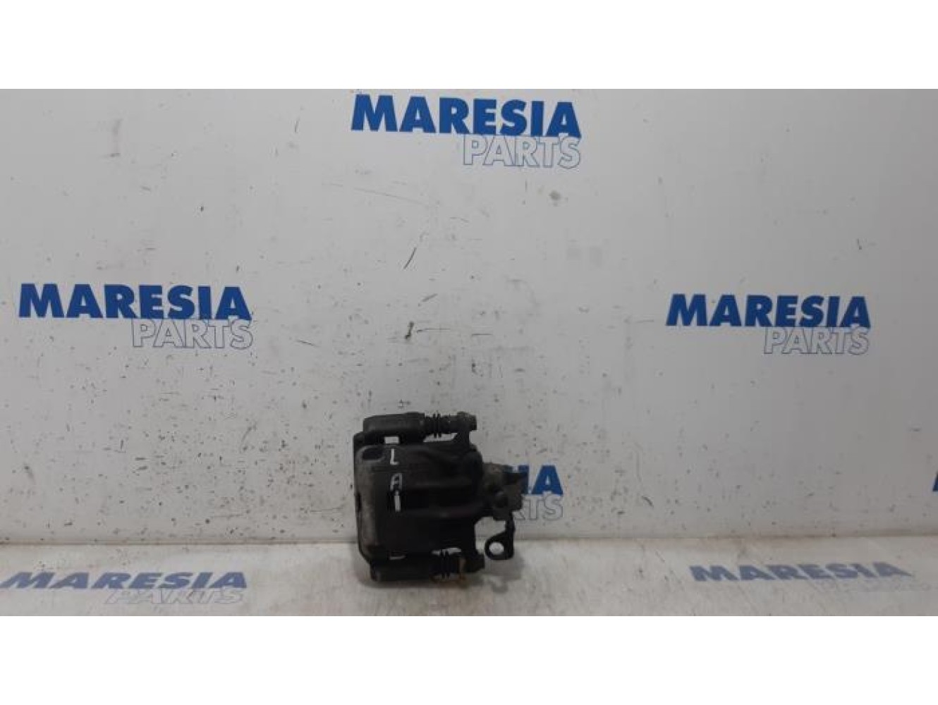 Fiat - Talento - Rear brake calliper, left
