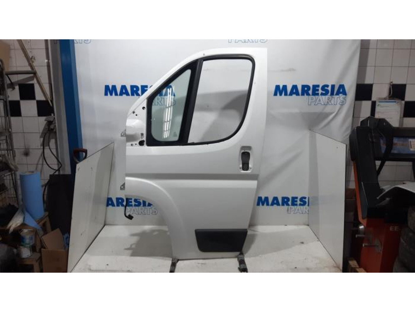Fiat - Ducato - Tür 2-türig links