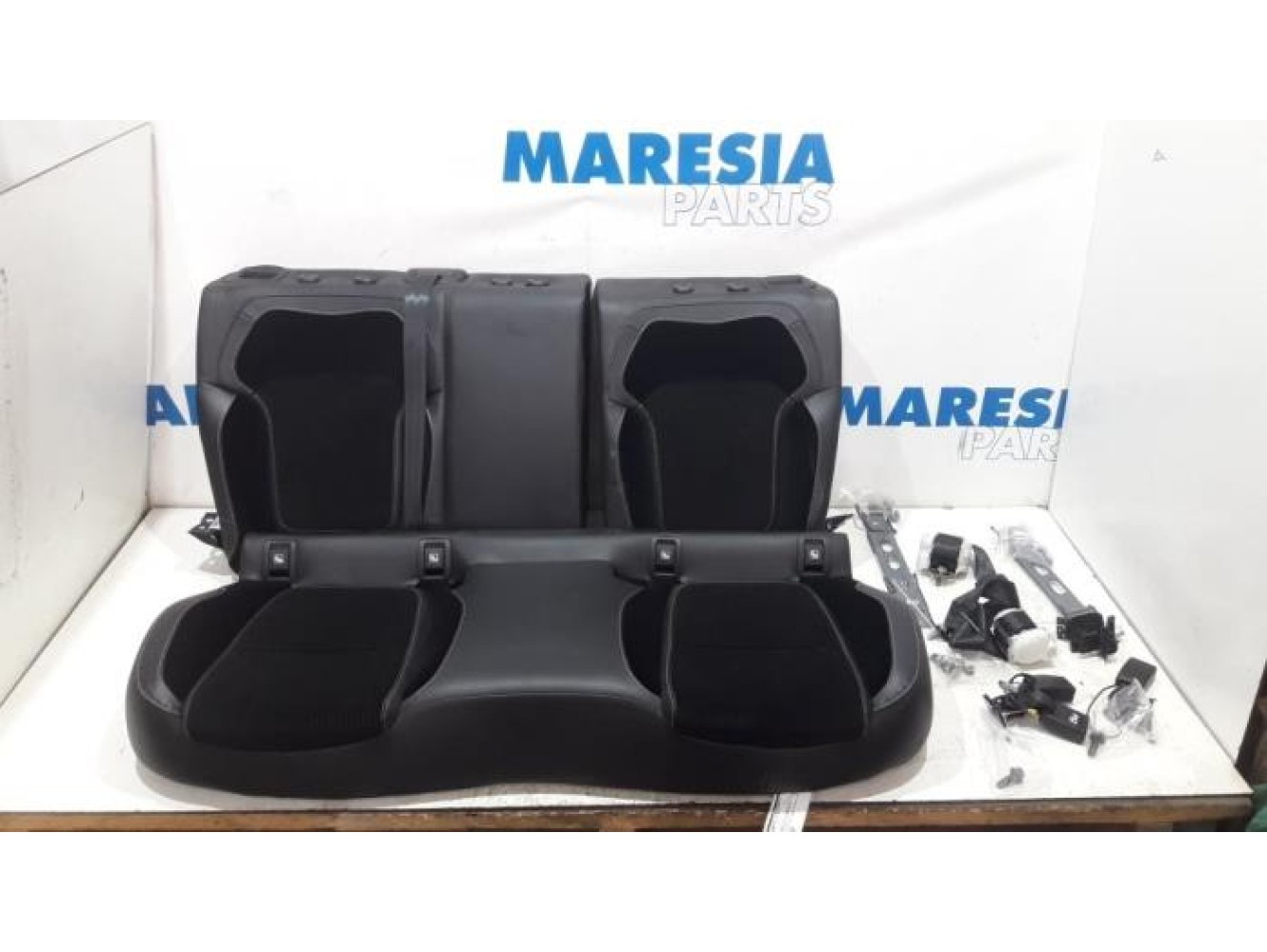 Renault - Megane - Banquette arrière