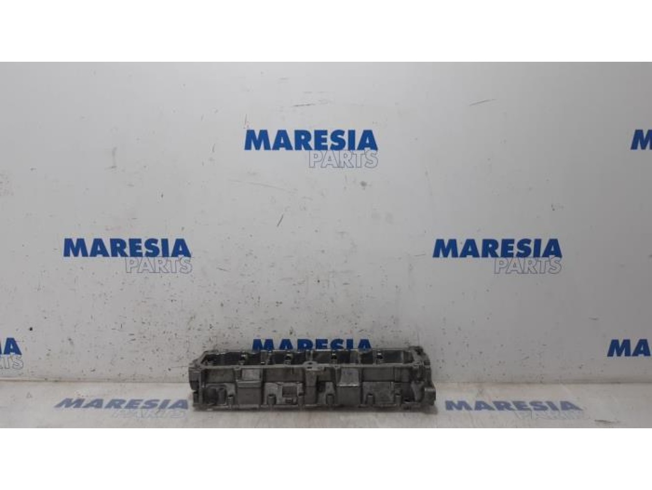 Citroen - DS3 - Camshaft housing