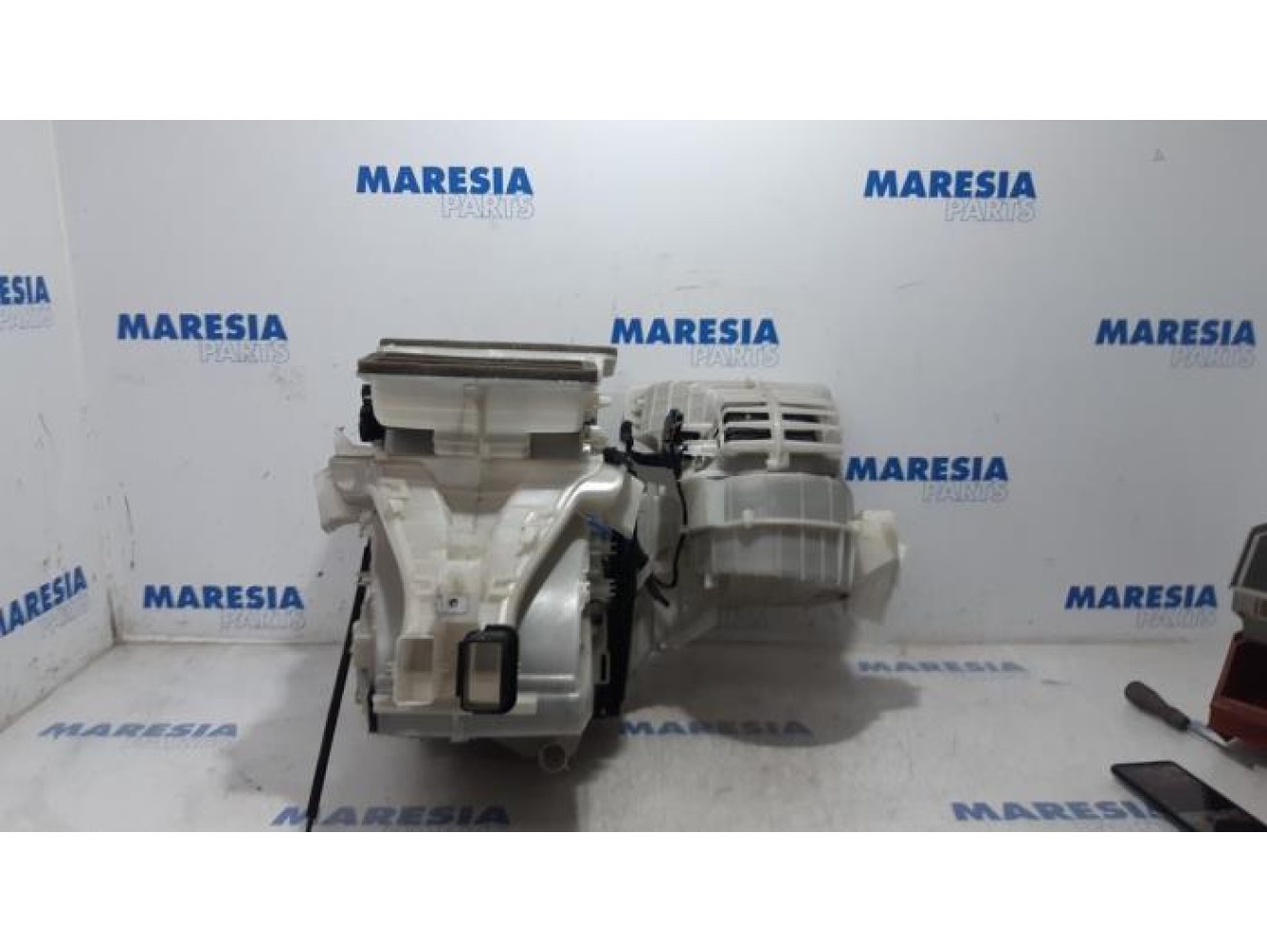 Fiat - Punto - Heater housing