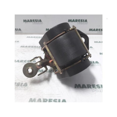 Renault - Laguna - Front seatbelt, left