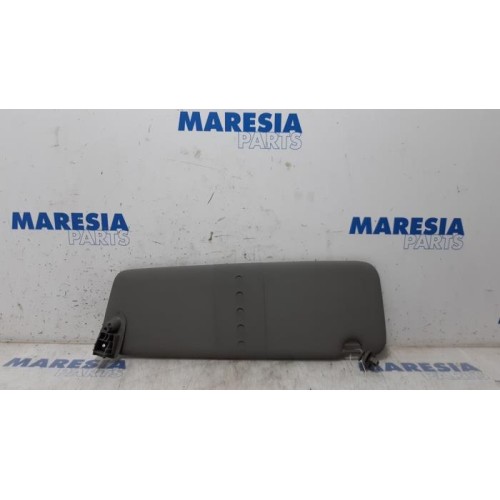 Renault - Master - Sun visor