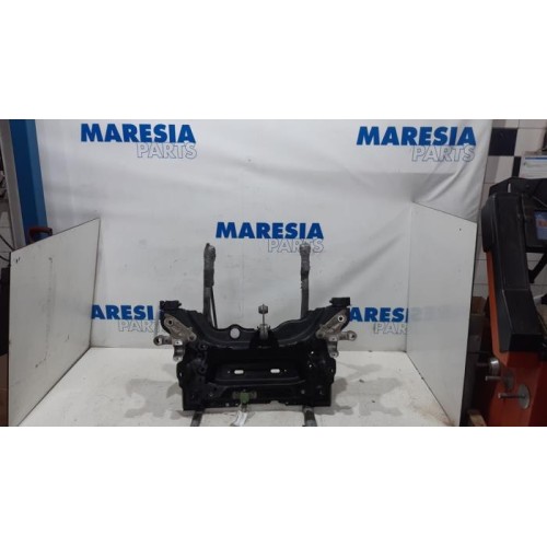 Renault - Megane - Subframe