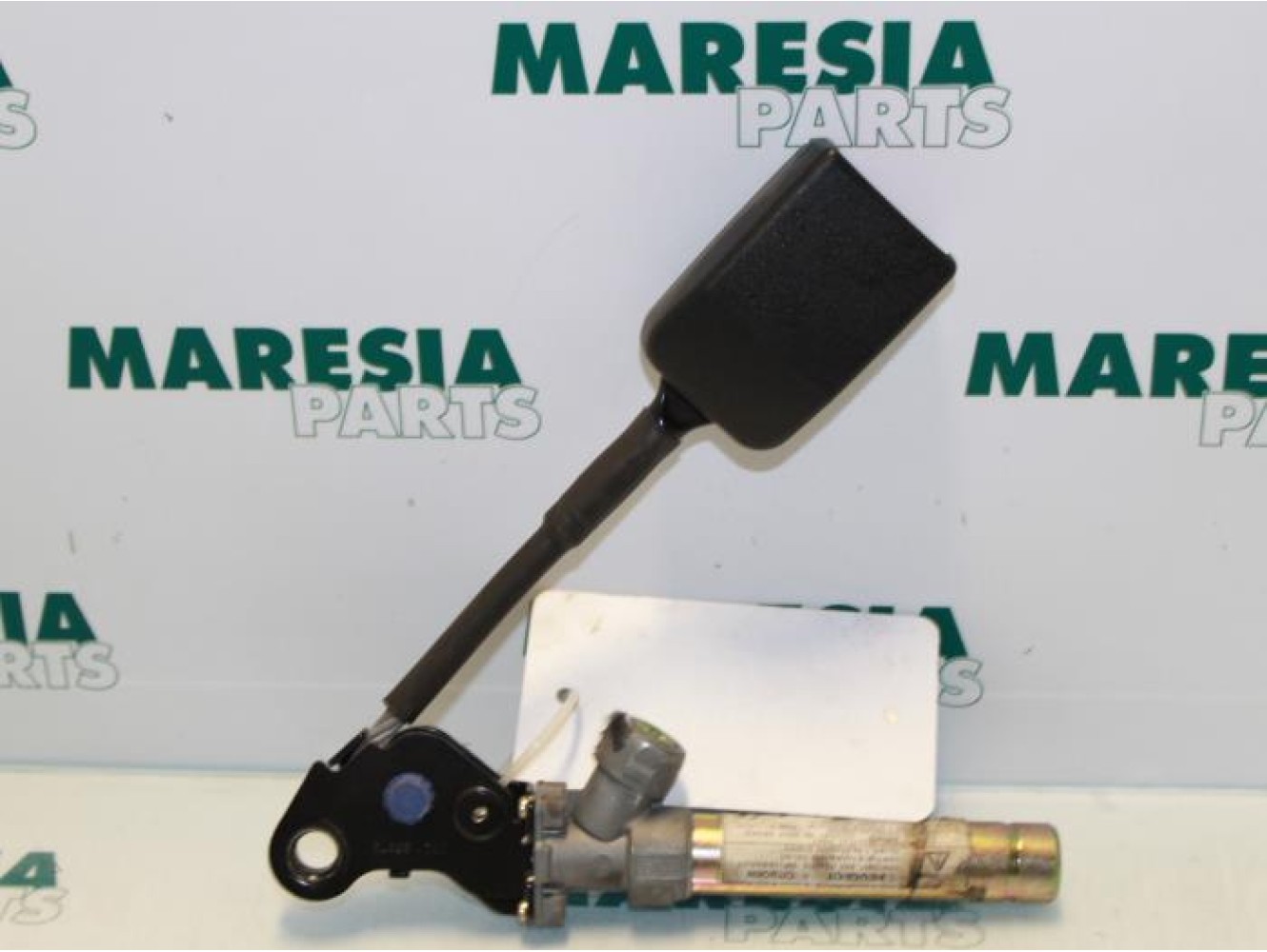 Citroen - Xantia - Gurtsrammer links