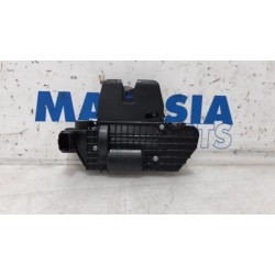 Citroen - C3 - Tailgate lock mechanism