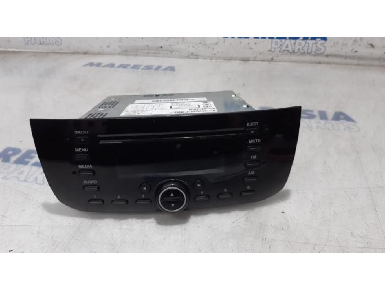 Fiat - Punto - Radio CD player