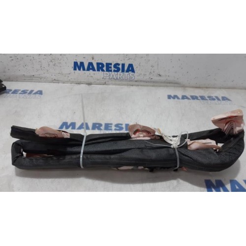 Fiat - Punto - Airbag plafond droite
