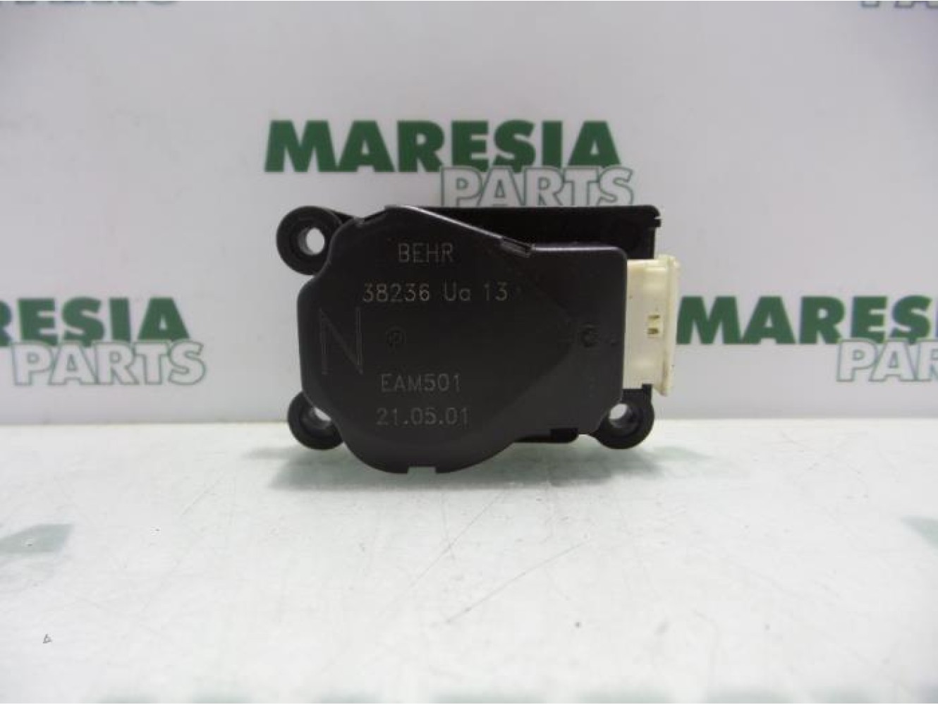 Peugeot - 307 - Heater valve motor