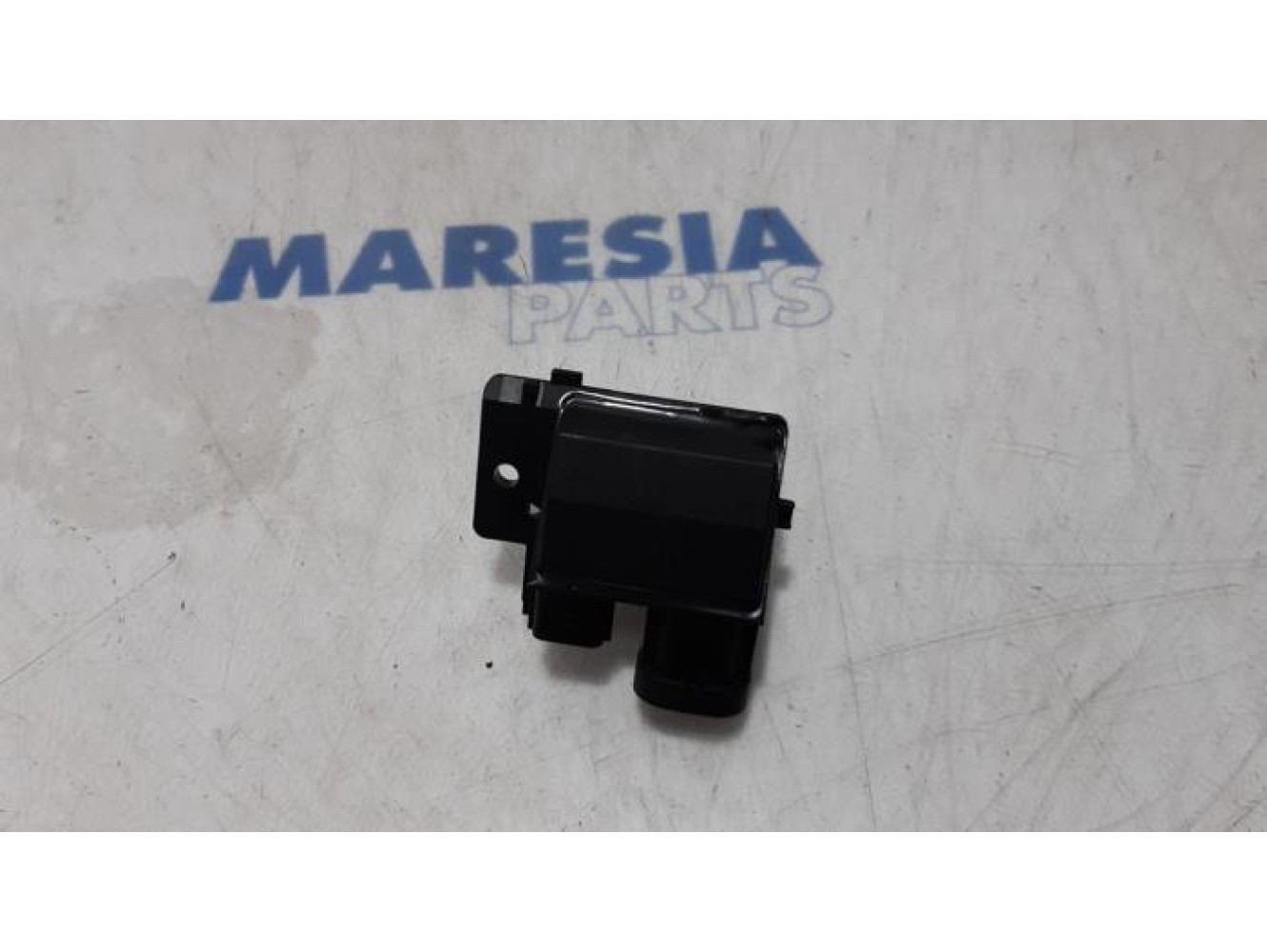 Renault - Megane - Cooling fan resistor