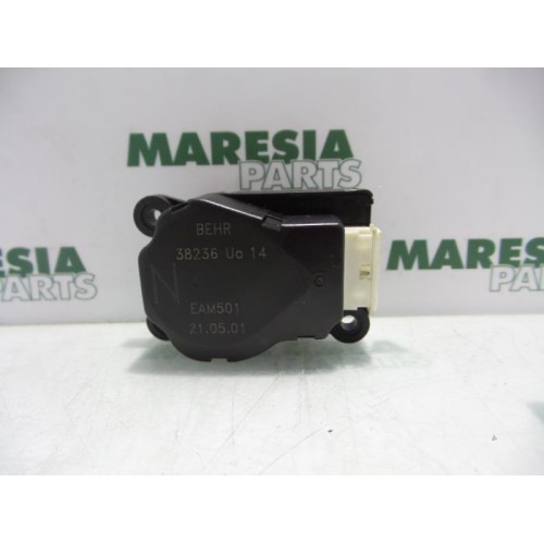 Peugeot - 307 - Heater valve motor