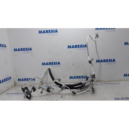 Renault - Megane - Air conditioning line
