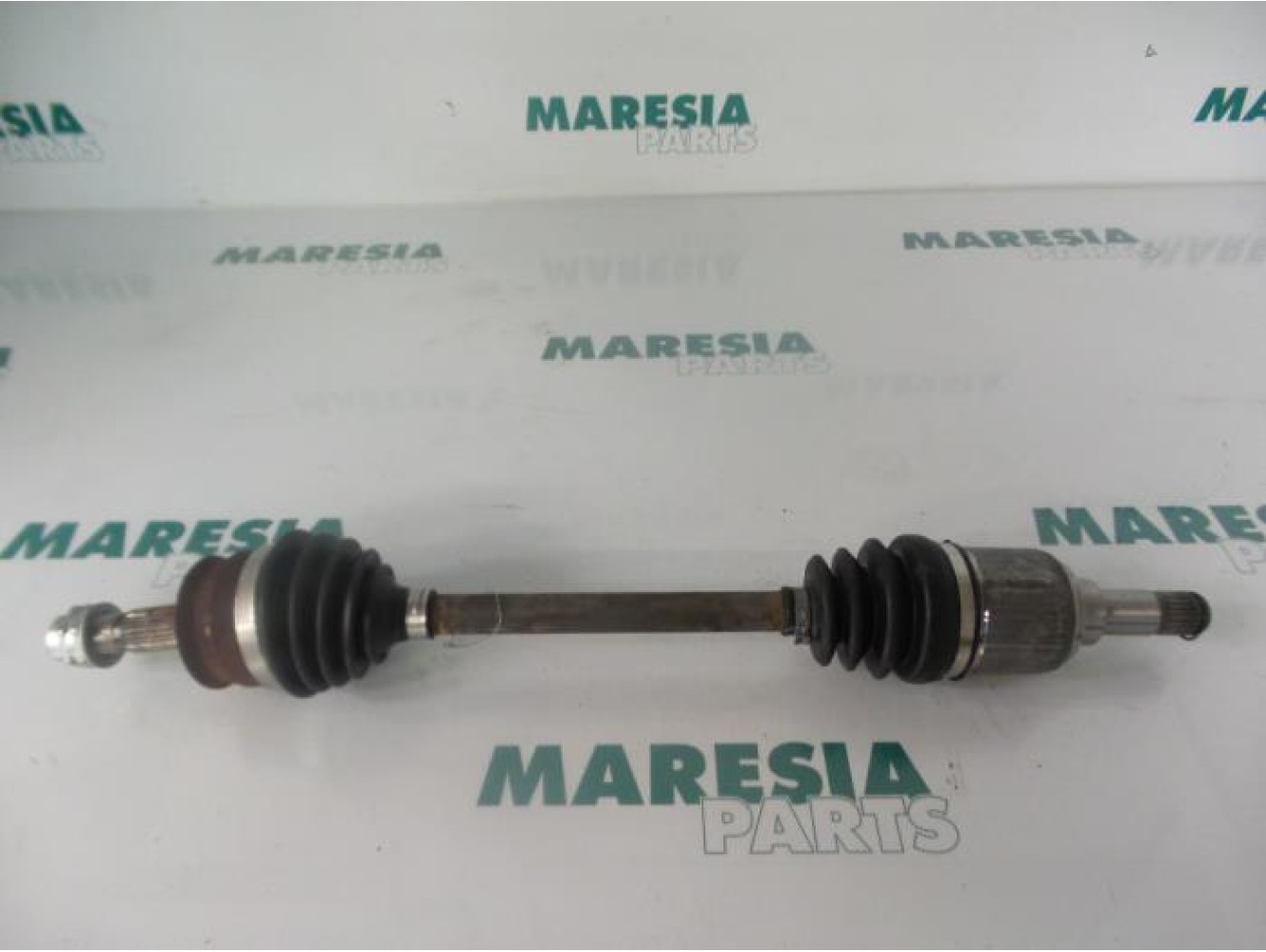Fiat - Panda - Aandrijfas links-voor