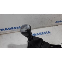 Renault - Megane - Gear stick