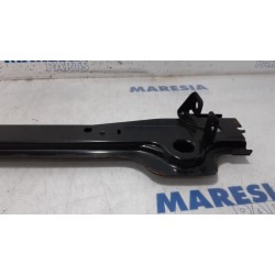 Renault - Megane - Radiator bar