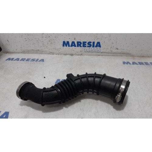 Renault - Megane - Turbo hose