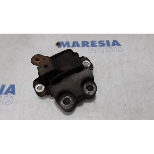 Fiat - Punto - Gearbox mount