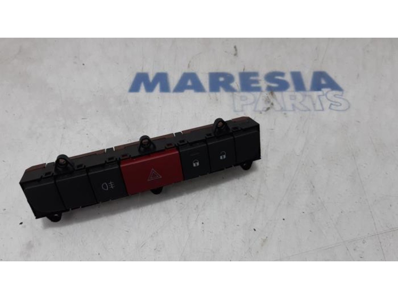 Fiat - Ducato - Panic lighting switch