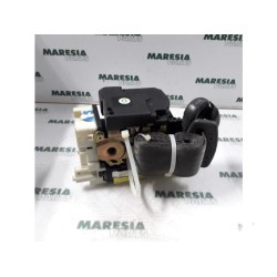 Fiat - Punto - Front seatbelt, right