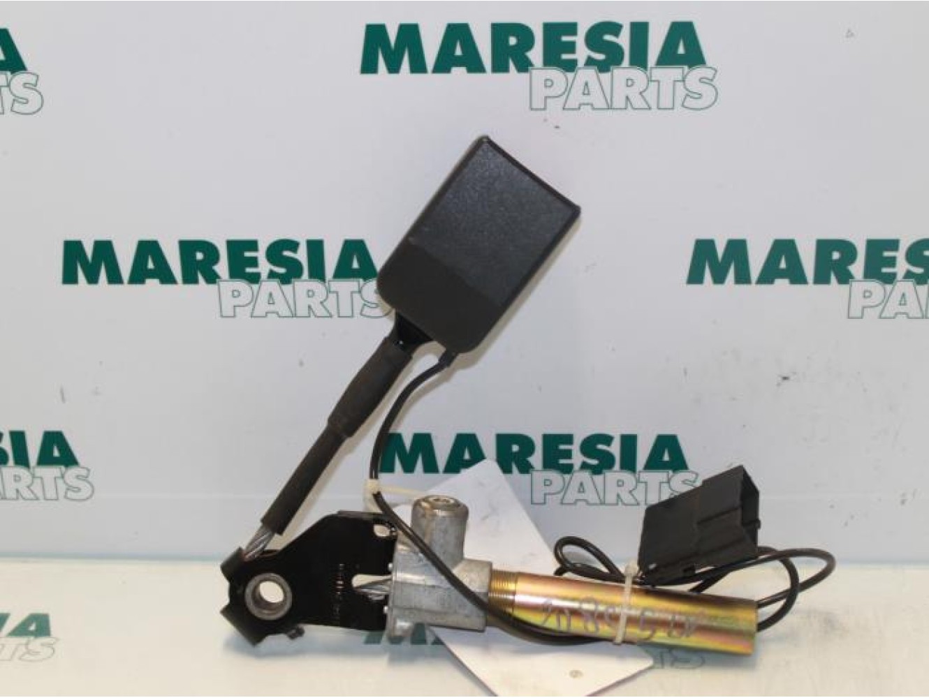 Renault - Megane - Gurtsrammer links