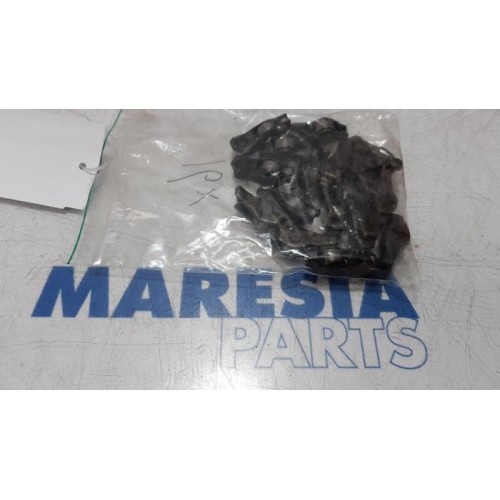 Peugeot - 207 - Rocker arm