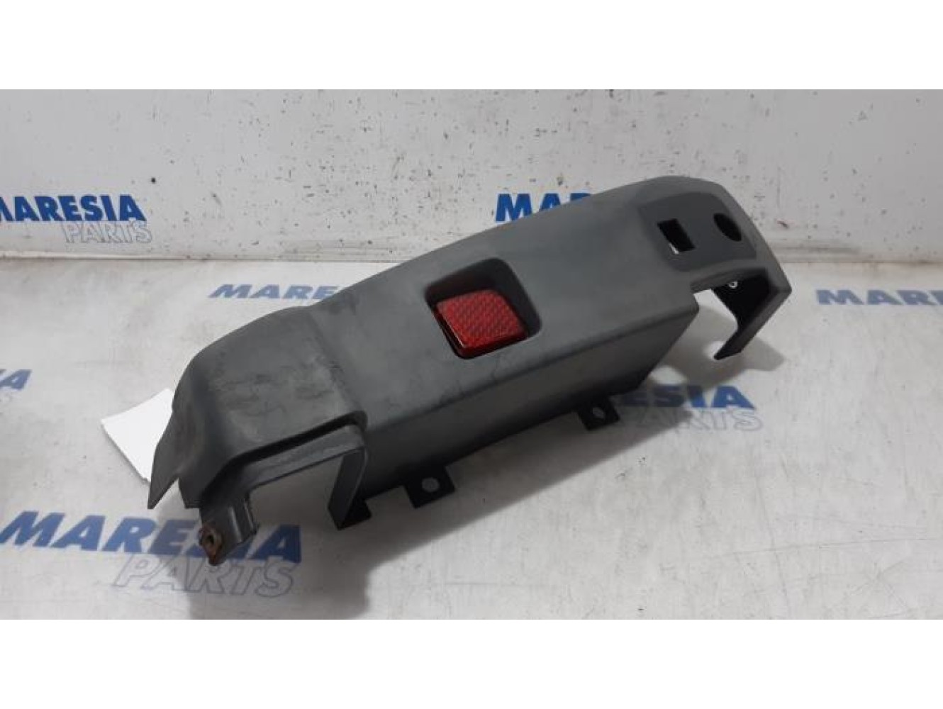 Fiat - Ducato - Rear bumper component, left