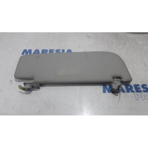 Peugeot - Bipper - Sun visor