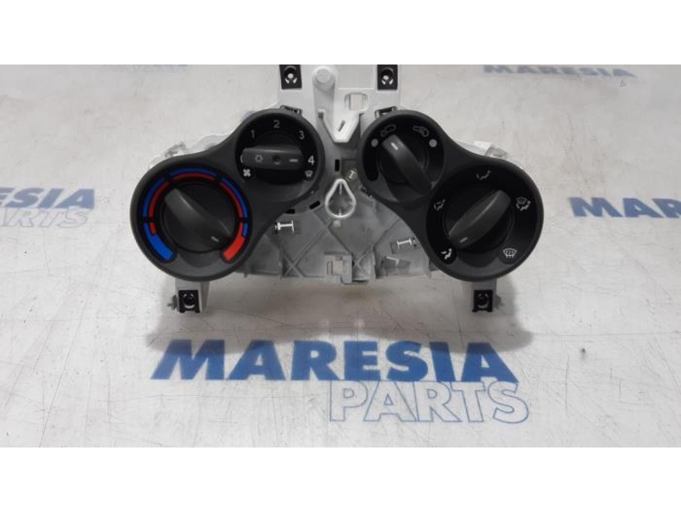 Fiat - Panda - Panneau de commandes chauffage