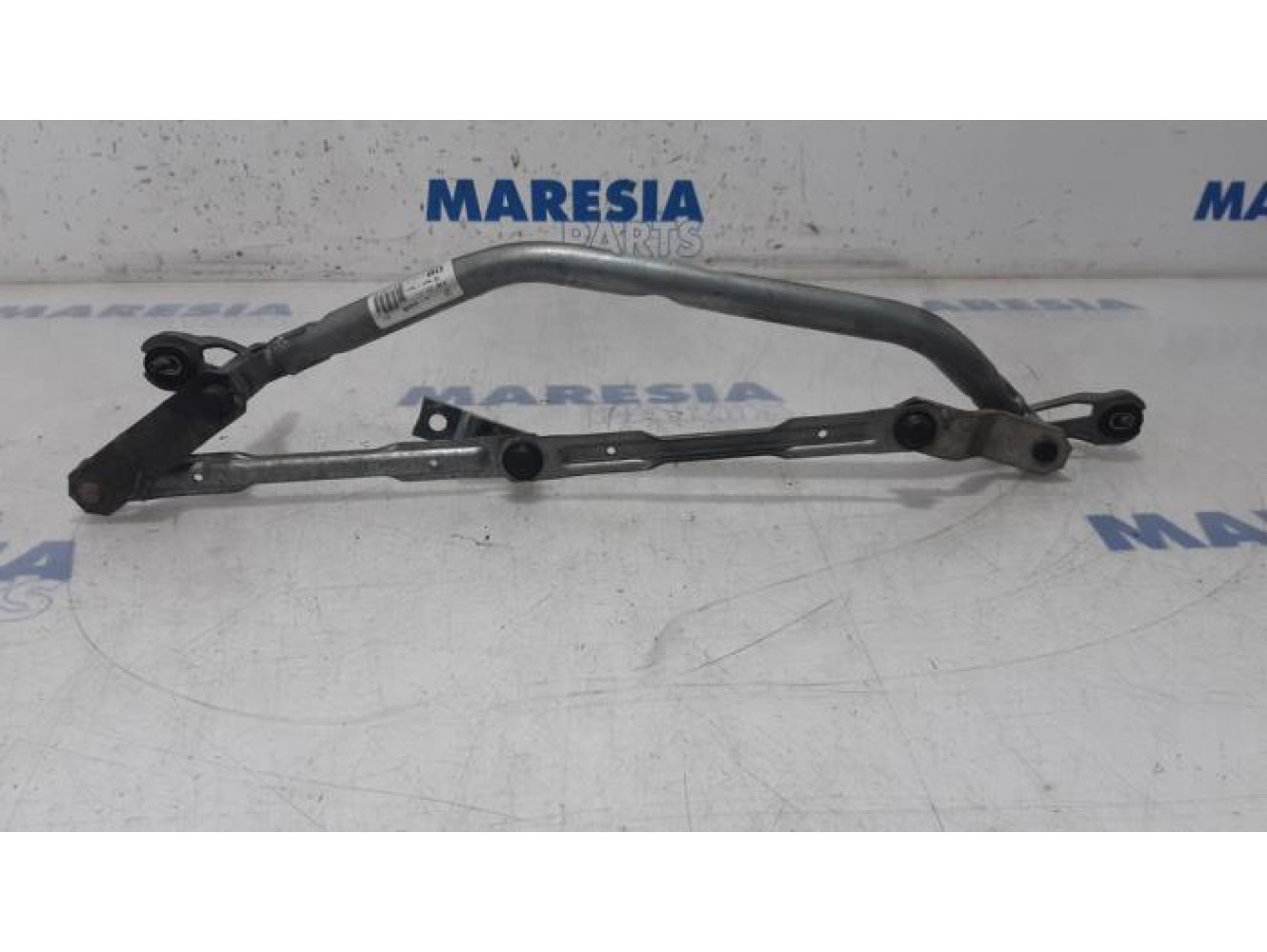 Peugeot - 207 - Wiper mechanism