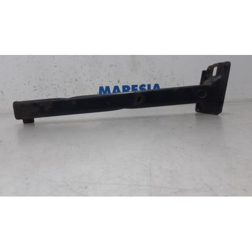 Peugeot - 207 - Subframe