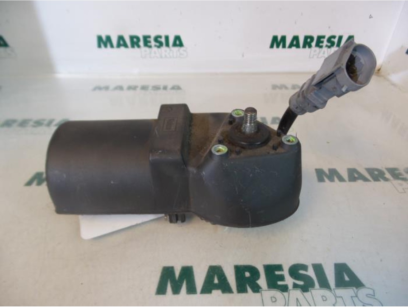 Renault - Kangoo - Front wiper motor