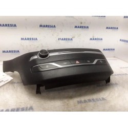 Peugeot - 308 - Radio