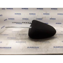Peugeot - 308 - Headrest