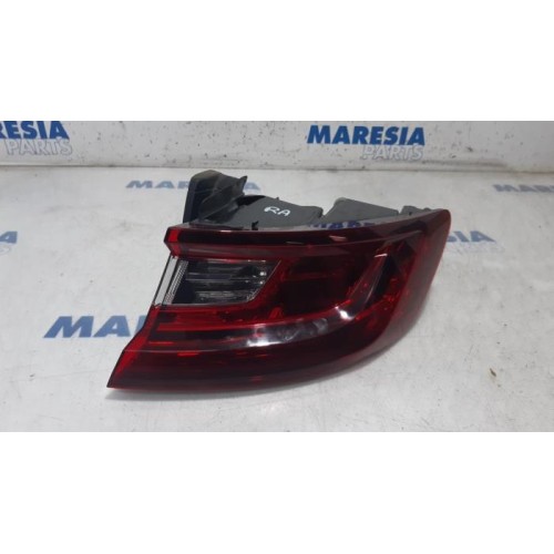 Renault - Megane - Taillight, right
